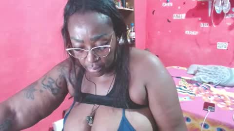 loretybighot online show from 11.27.25