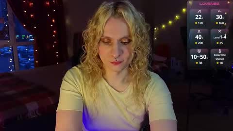 Snapshot of lori_myaf chatting on 03.03.25 Lori ----------------------------------- online show from 03.03.25