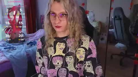 Snapshot of lori_myaf chatting on 09.19.25 Lori ----------------------------------- online show from 09.19.25