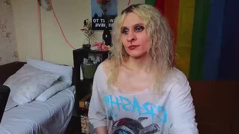 Snapshot of lori_myaf chatting on 06.13.26 Lori ----------------------------------- online show from 06.13.26