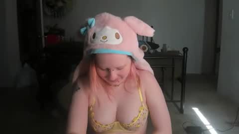 Lori Critter online show from 03.02.25