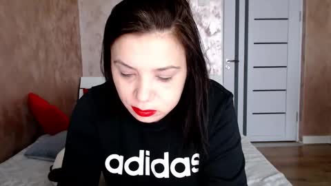 Snapshot of lorragrey chatting on 02.02.26 LorraGrey online show from 02.02.26