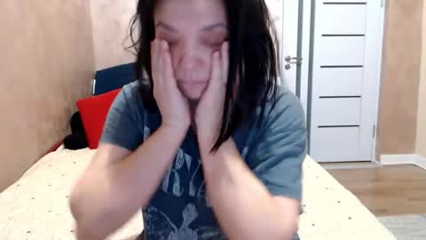 Snapshot of lorragrey chatting on 02.24.26 LorraGrey online show from 02.24.26