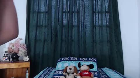 Lorraine online show from 12.23.24