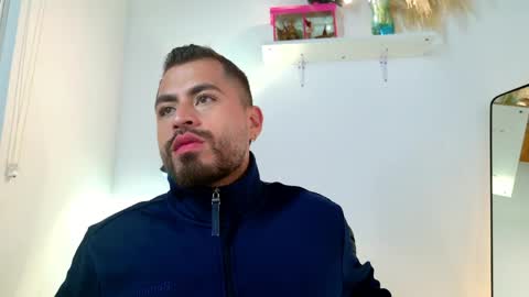 Snapshot of los_juanes chatting on 03.23.26 JUAN JUAN online show from 03.23.26