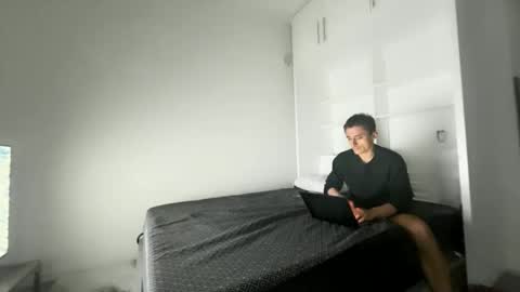 lostpuppyboy online show from 09.27.25