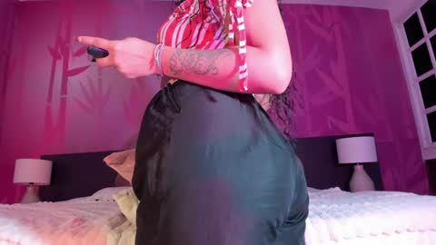 Snapshot of lotti_carter chatting on 01.20.25 Lotti online show from 01.20.25