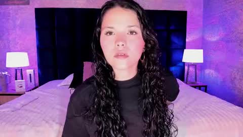 Snapshot of lotti_carter chatting on 02.12.25 Lotti online show from 02.12.25