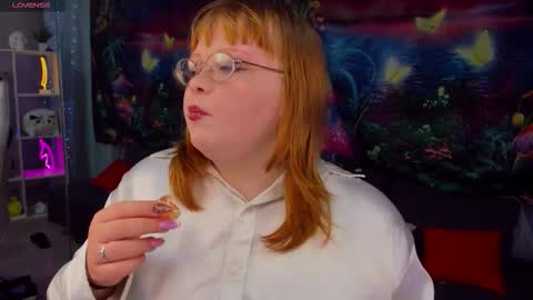 Lottie online show from 12.19.25