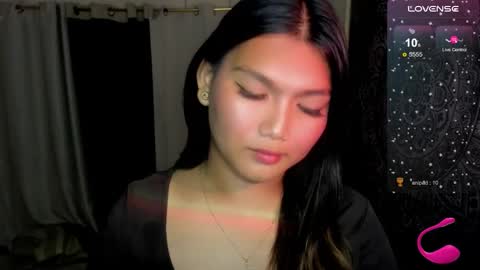 Snapshot of louheart chatting on 02.11.26 Sweet online show from 02.11.26