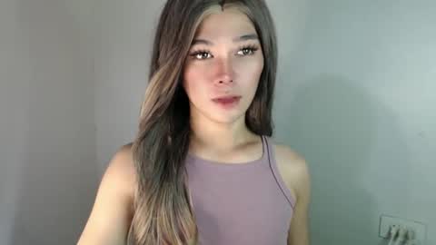 louilalicious online show from 02.24.25