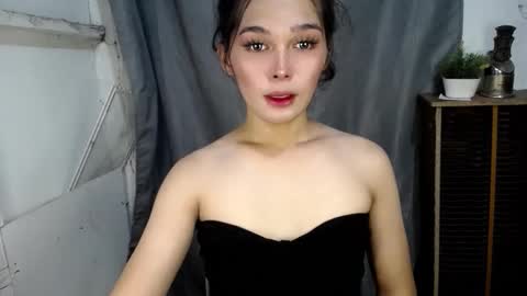 louilalicious online show from 09.11.25