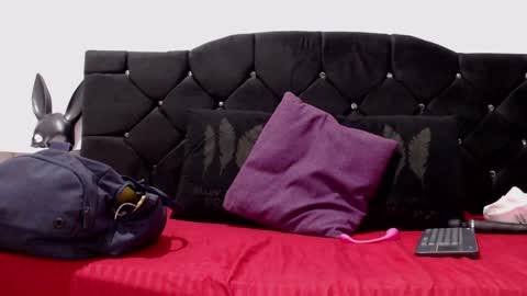 OF louis bcasta1 online show from 02.01.25