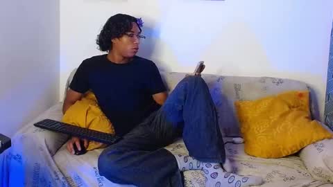 Louis Valdz online show from 01.20.25