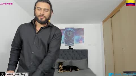 Snapshot of louis_marley_ chatting on 02.15.25 louis_marley_ online show from 02.15.25