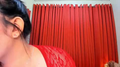 Louisse online show from 07.16.26