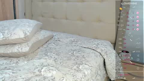 Snapshot of loula03 chatting on 06.28.26 online show from 06.28.26