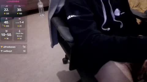 Snapshot of lovbo8 chatting on 02.04.25 lovbo8 online show from 02.04.25