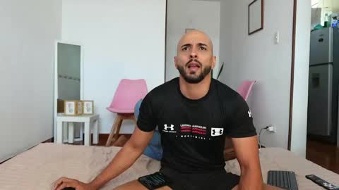 Snapshot of love2000x chatting on 04.03.26 love2000x online show from 04.03.26