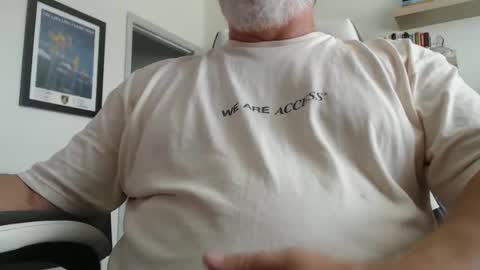 Snapshot of love2c2c2 chatting on 04.04.26 love2c2c2 online show from 04.04.26