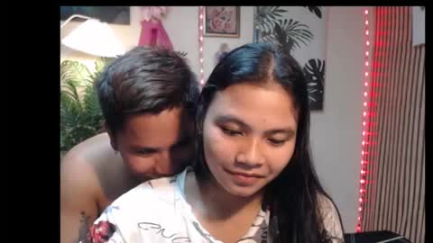 Snapshot of love_asian69 chatting on 09.28.25 love_asian69 online show from 09.28.25