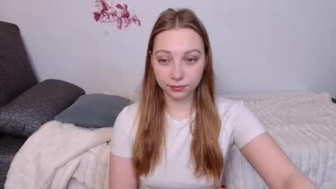 love bella  online show from 03.24.26