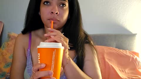 Raquel Love online show from 05.10.26