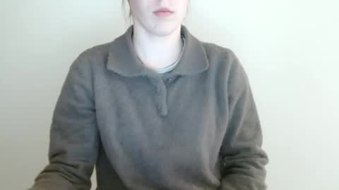 Vivian online show from 04.14.26