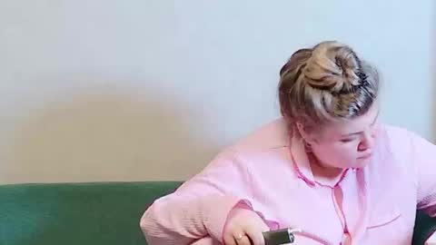 Snapshot of love_wiggy18 chatting on 01.31.25 Ally online show from 01.31.25