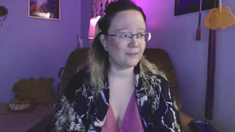 love_you_julia online show from 09.19.25