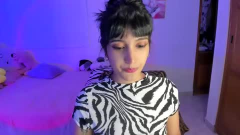 Snapshot of loveablecarol chatting on 02.13.25 Carol online show from 02.13.25