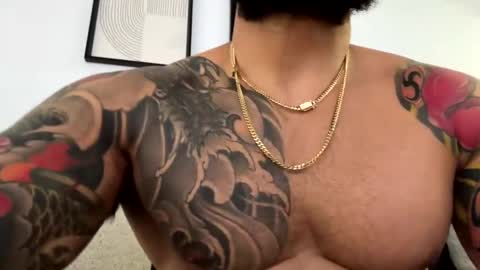 loveathickbitch online show from 09.24.25