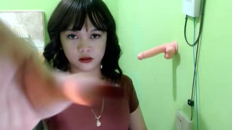 Snapshot of lovee_gelly chatting on 09.18.25 Gelly online show from 09.18.25