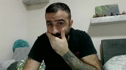 loveivat80 online show from 12.21.24