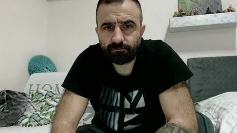 loveivat80 online show from 12.26.24