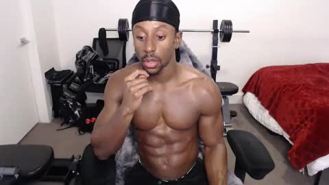 Snapshot of loveleexd21 chatting on 10.01.25 loveleexd21 online show from 10.01.25