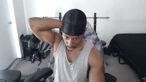 Snapshot of loveleexd21 chatting on 11.11.25 loveleexd21 online show from 11.11.25