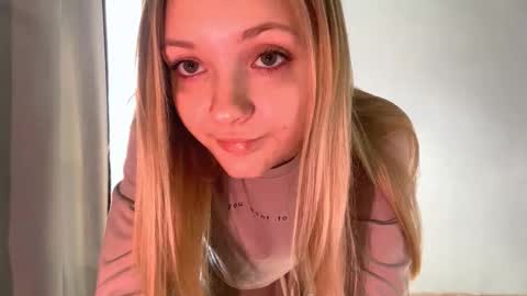 Ella online show from 10.16.25