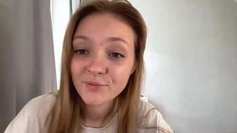 Ella online show from 11.10.25