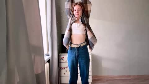 Ella online show from 12.20.25