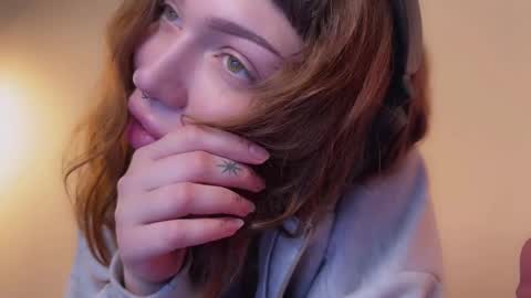 Snapshot of lovelorn_ chatting on 01.15.25 Elsa online show from 01.15.25