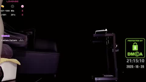 Snapshot of lovely_asahi chatting on 10.28.25 lovely asahi online show from 10.28.25