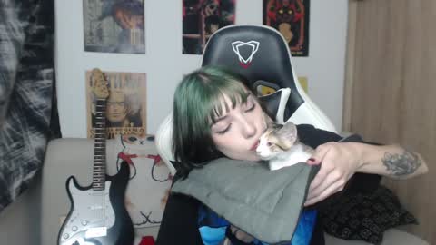 Cassie online show from 01.09.25