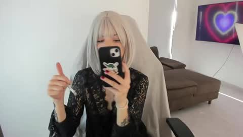 Cassie online show from 01.21.25