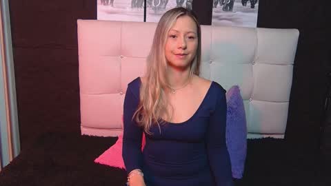 Chloe online show from 11.18.25