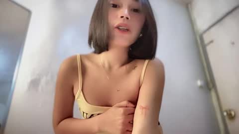 lovely_cittie18 online show from 03.11.26