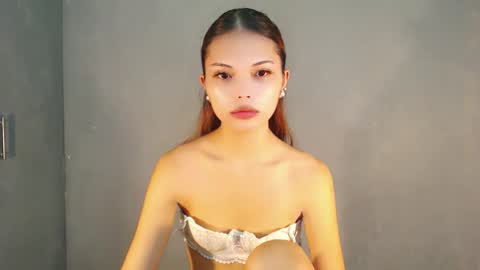 Snapshot of lovely_darlingx chatting on 06.09.26 Precious . online show from 06.09.26