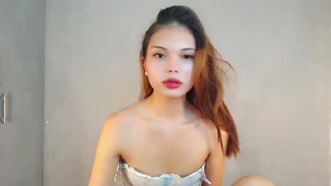 Snapshot of lovely_darlingx chatting on 06.11.26 Precious . online show from 06.11.26