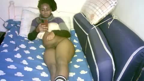 lovely_ebonies2 online show from 03.21.26