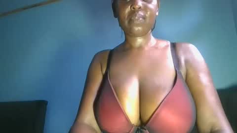 lovely_ebonysweet online show from 03.04.26